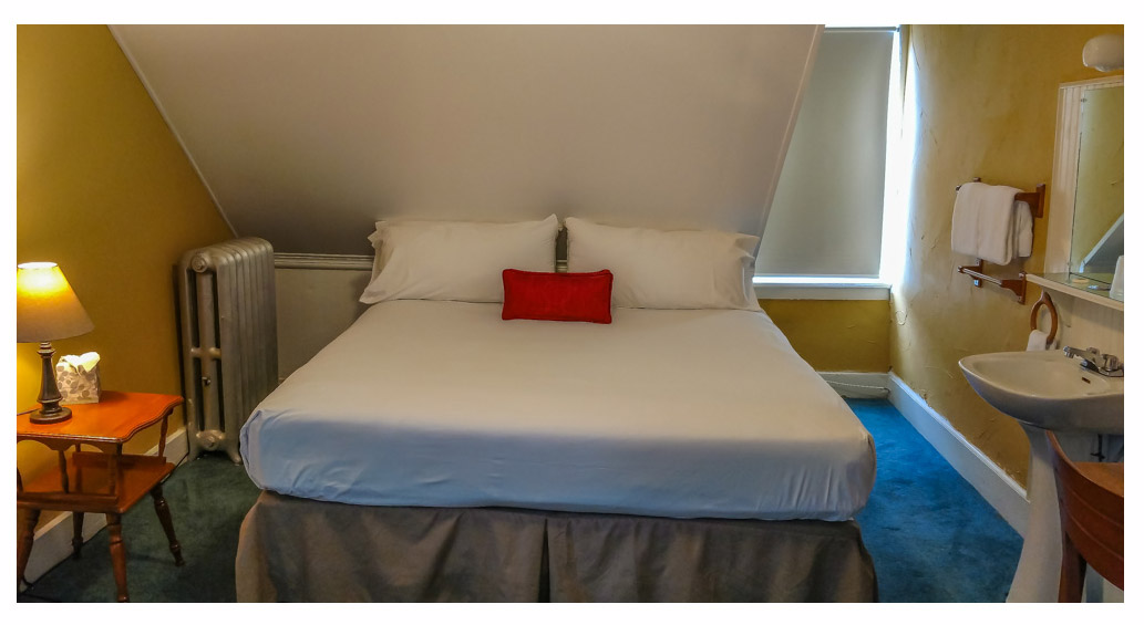 Littleton NH Lodging Family Suite 50